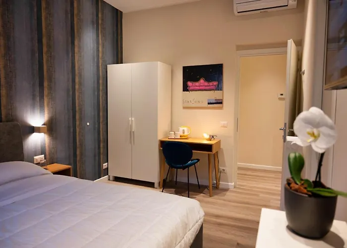 Design 18 Charming 4* Rome