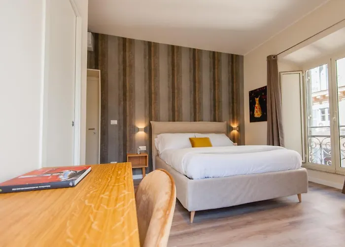Design 18 Charming Rome
