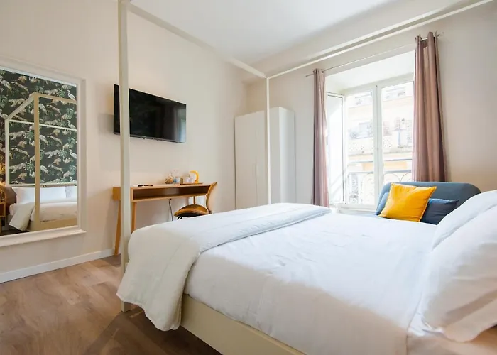 Guest house Design 18 Charming Rome