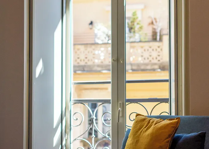 Guest house Design 18 Charming